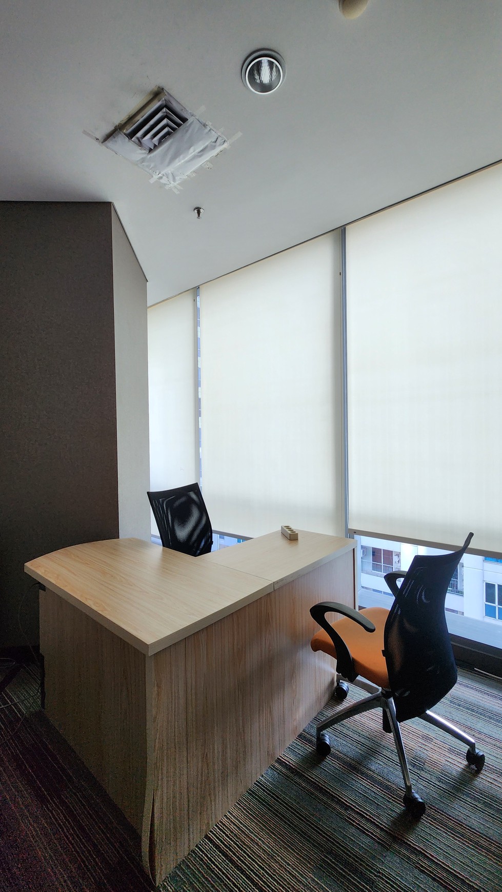 Dijual Cepat! Office Space Fully Furnished di Office 88 @ Kota Kasablanka - Lokasi Strategis, Siap Pakai!