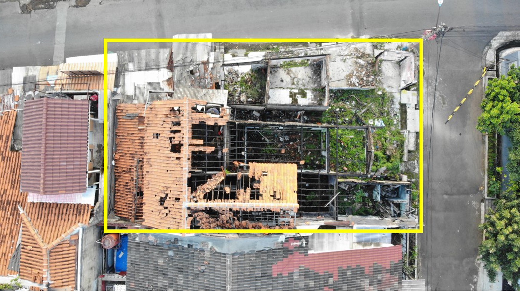 Dijual Rumah Hitung Tanah di Lebak Bulus, Jakarta Selatan