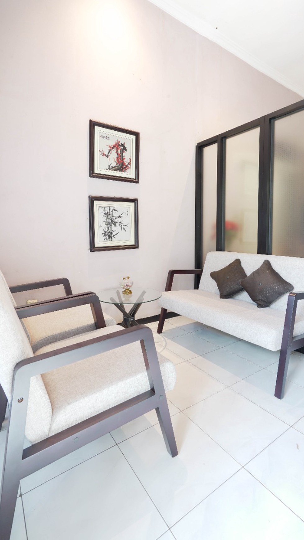 Rumah Full Furnish di Taman Pondok Indah, Wiyung Surabaya