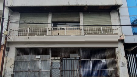 Disewakan Ruko Area Komersial di Jl Bongkaran Surabaya