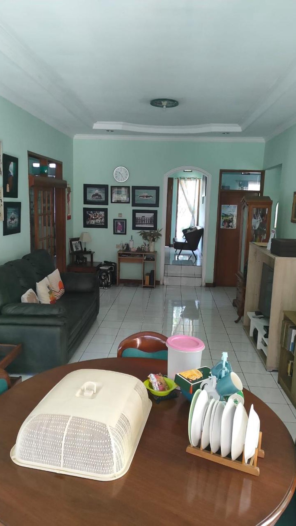 DIJUAL RUMAH FULL FURNISH,LOKASI STRATEGIS DI KOTA BANDUNG