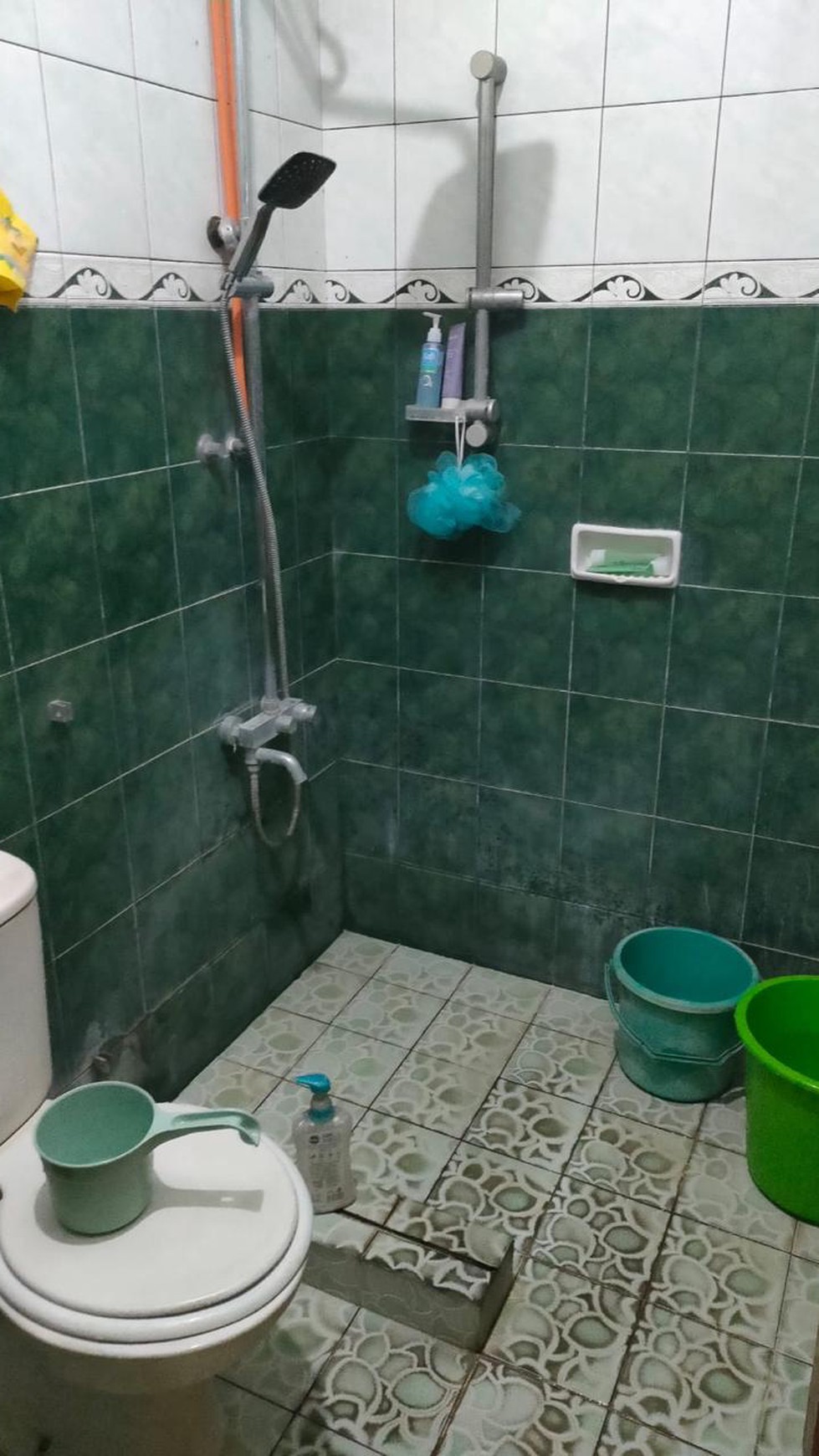 DIJUAL RUMAH FULL FURNISH,LOKASI STRATEGIS DI KOTA BANDUNG