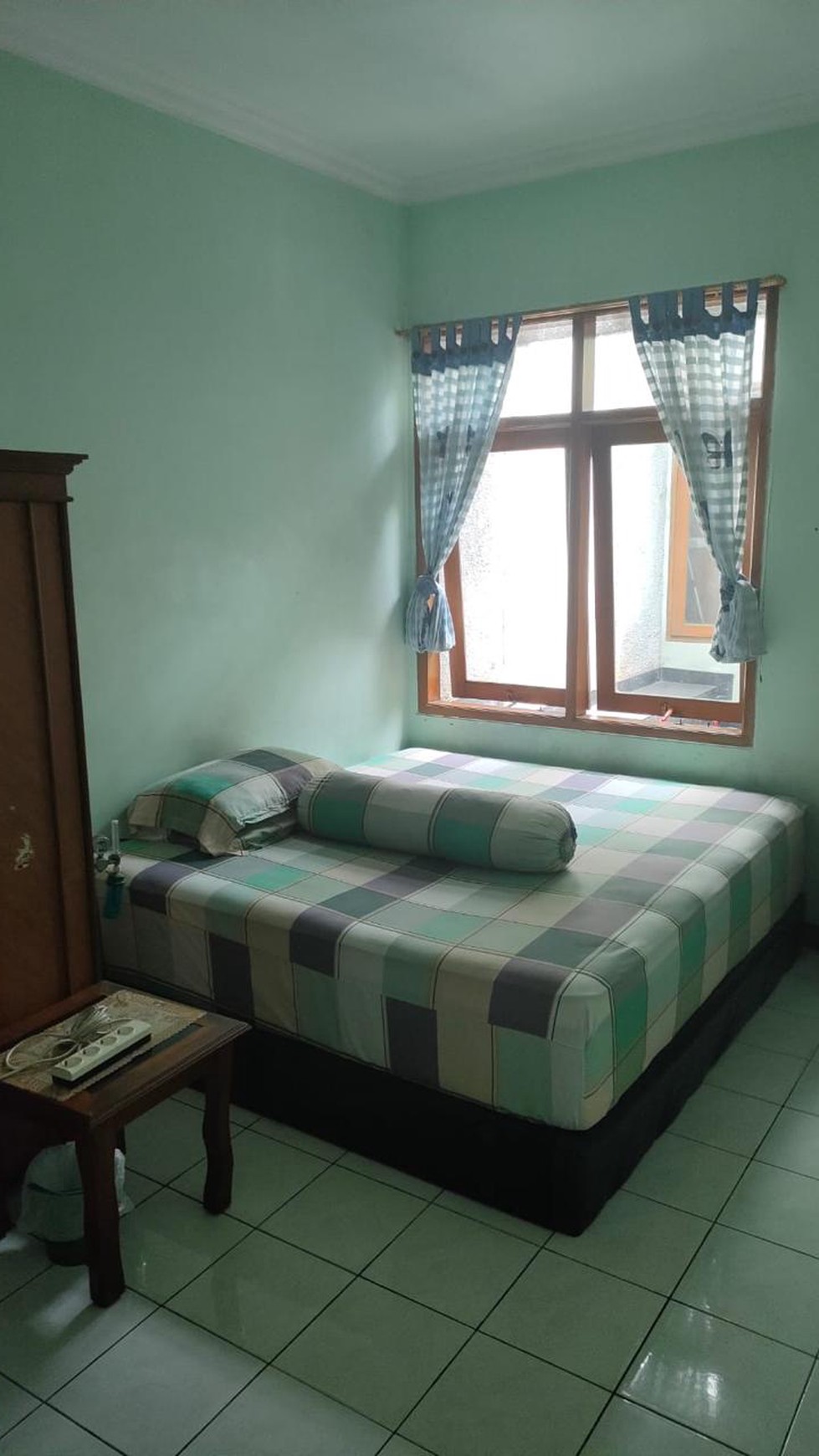 DIJUAL RUMAH FULL FURNISH,LOKASI STRATEGIS DI KOTA BANDUNG