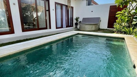 WALKING DISTANCE to the Beach! Villa for Lease in Pantai Munggu