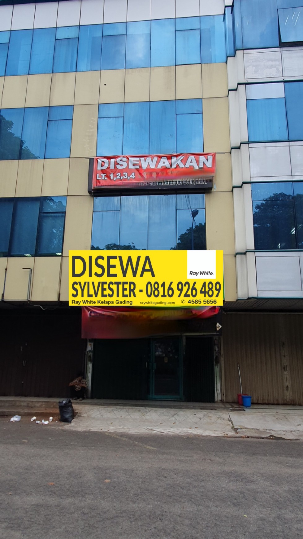 Ruko Sewa lantai 3 saja, Bukit Gading Indah depan Gading Kirana, Kelapa Gading.