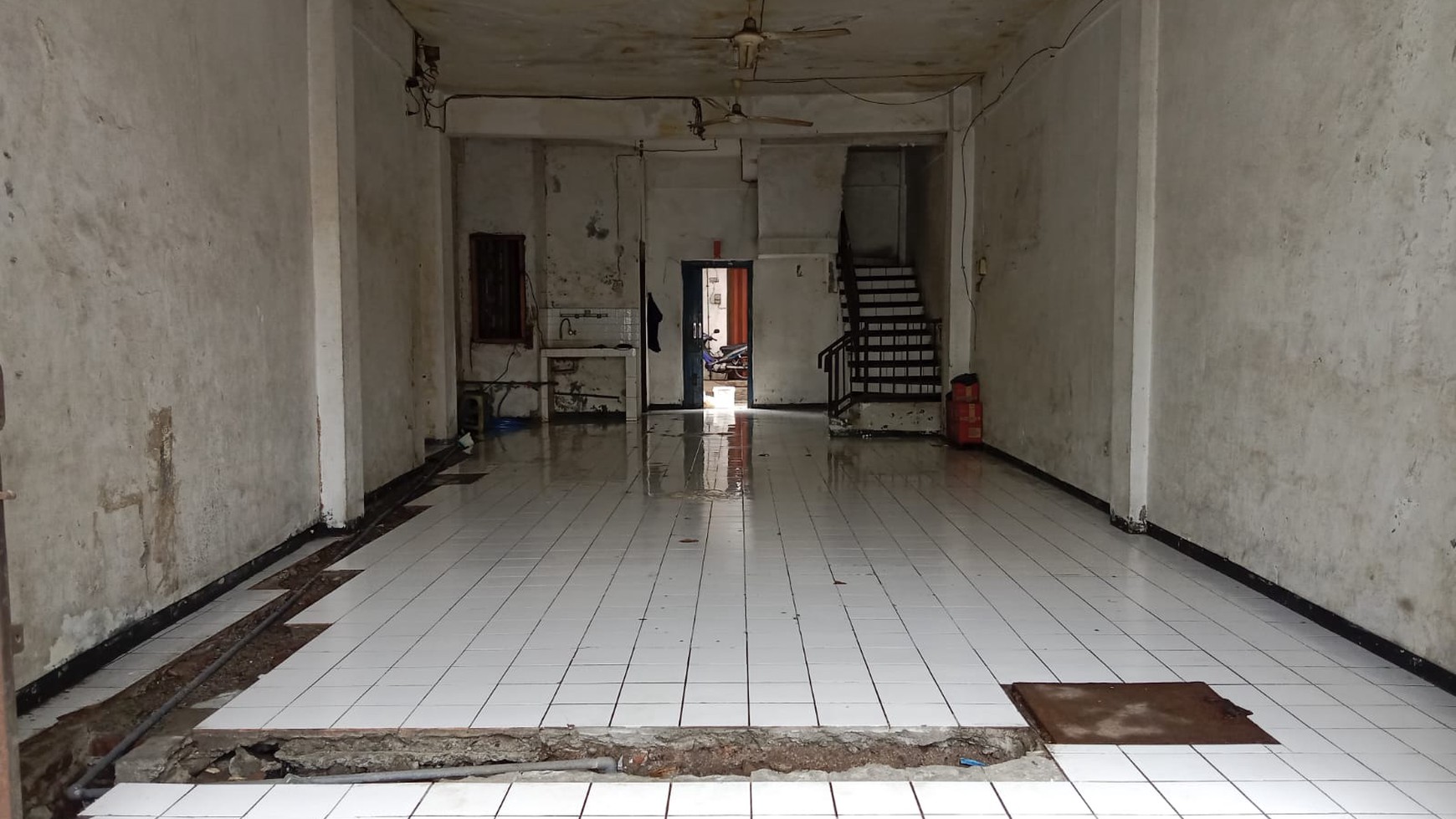 Dijual Ruko 4 Lantai, SHM, Tambaksari, Surabaya Timur