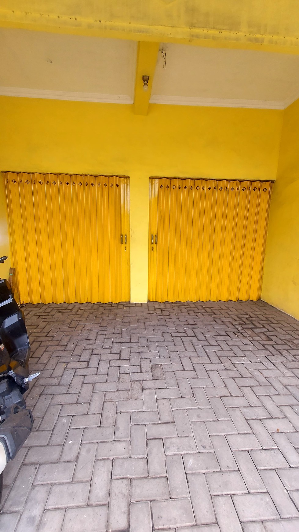 Dijual Cepat Rumah Usaha, SHM, Raya Sedati Agung, Sidoarjo