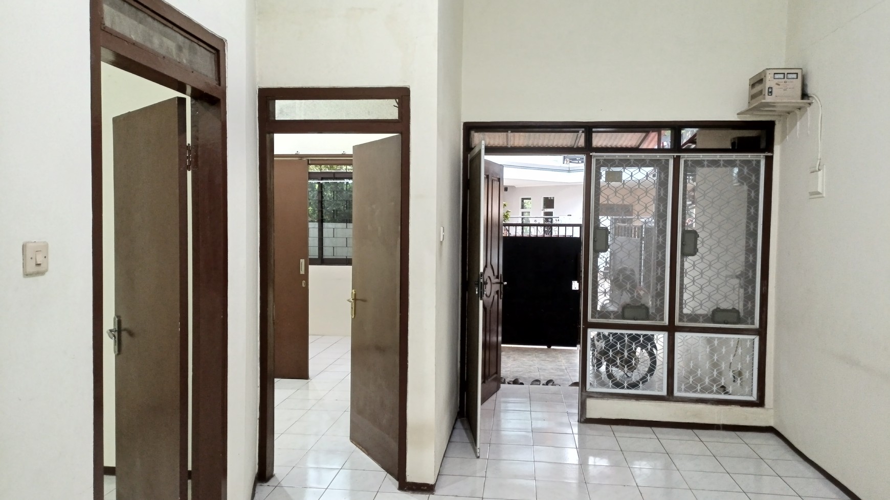Rumah Siap Huni dengan Hunian Nyaman dan Asri di BSD