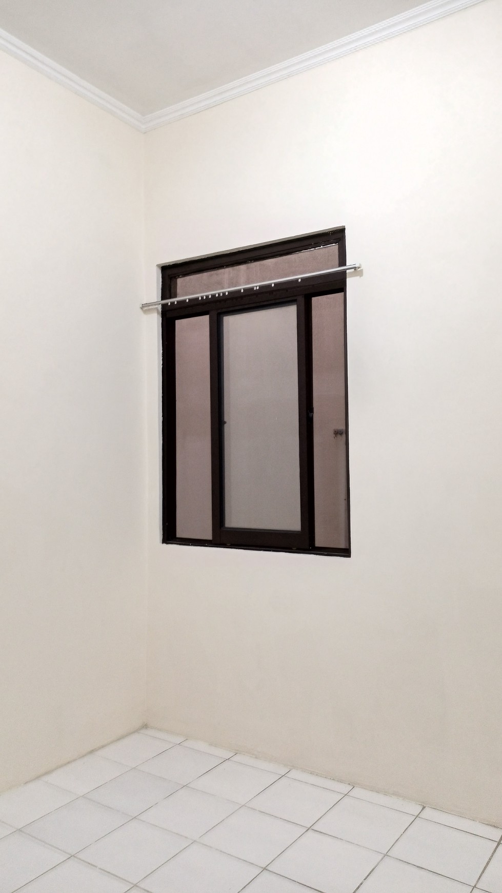 Rumah Siap Huni dengan Hunian Nyaman dan Asri di BSD