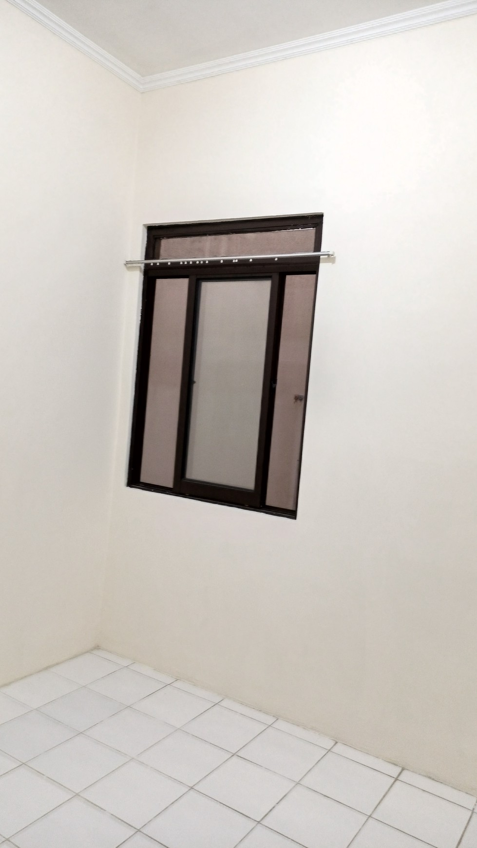 Rumah Siap Huni dengan Hunian Nyaman dan Asri di BSD