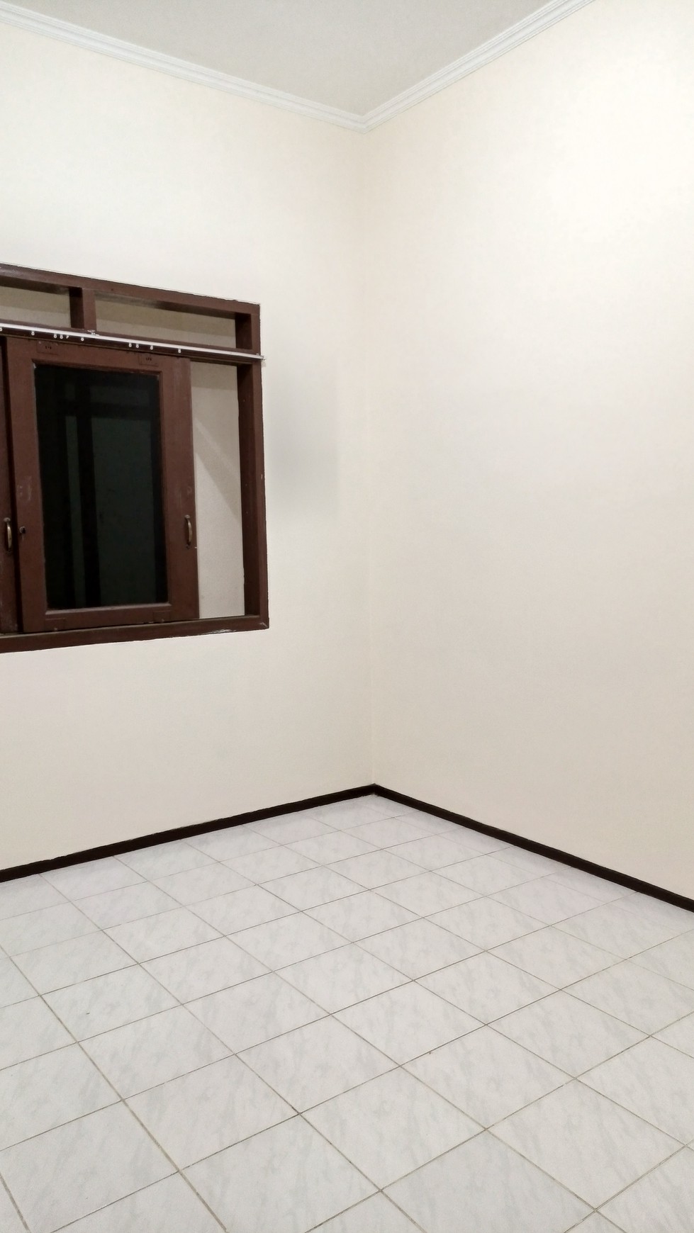 Rumah Siap Huni dengan Hunian Nyaman dan Asri di BSD
