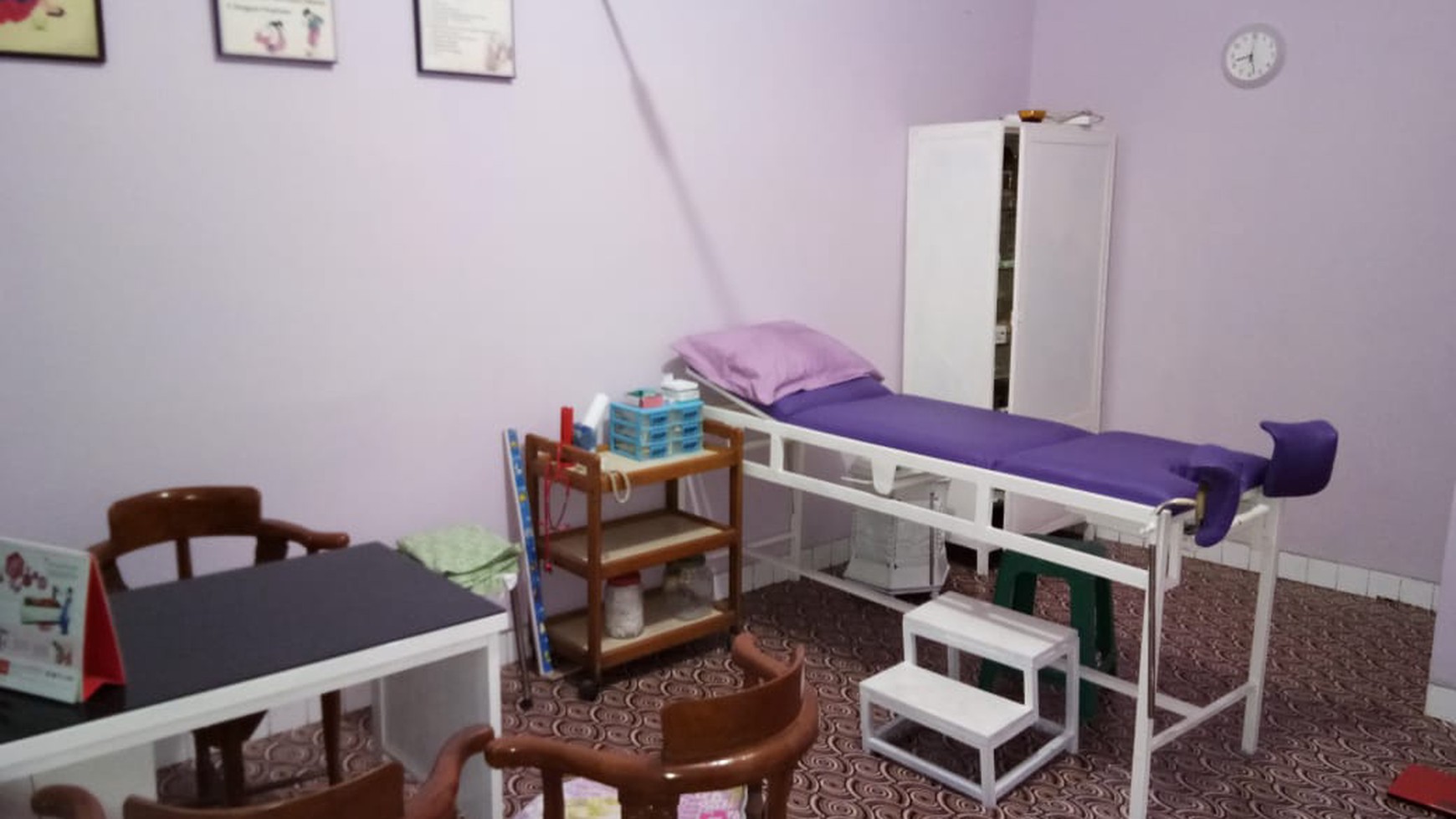 Dijual Rumak Ex Klinik Praktek