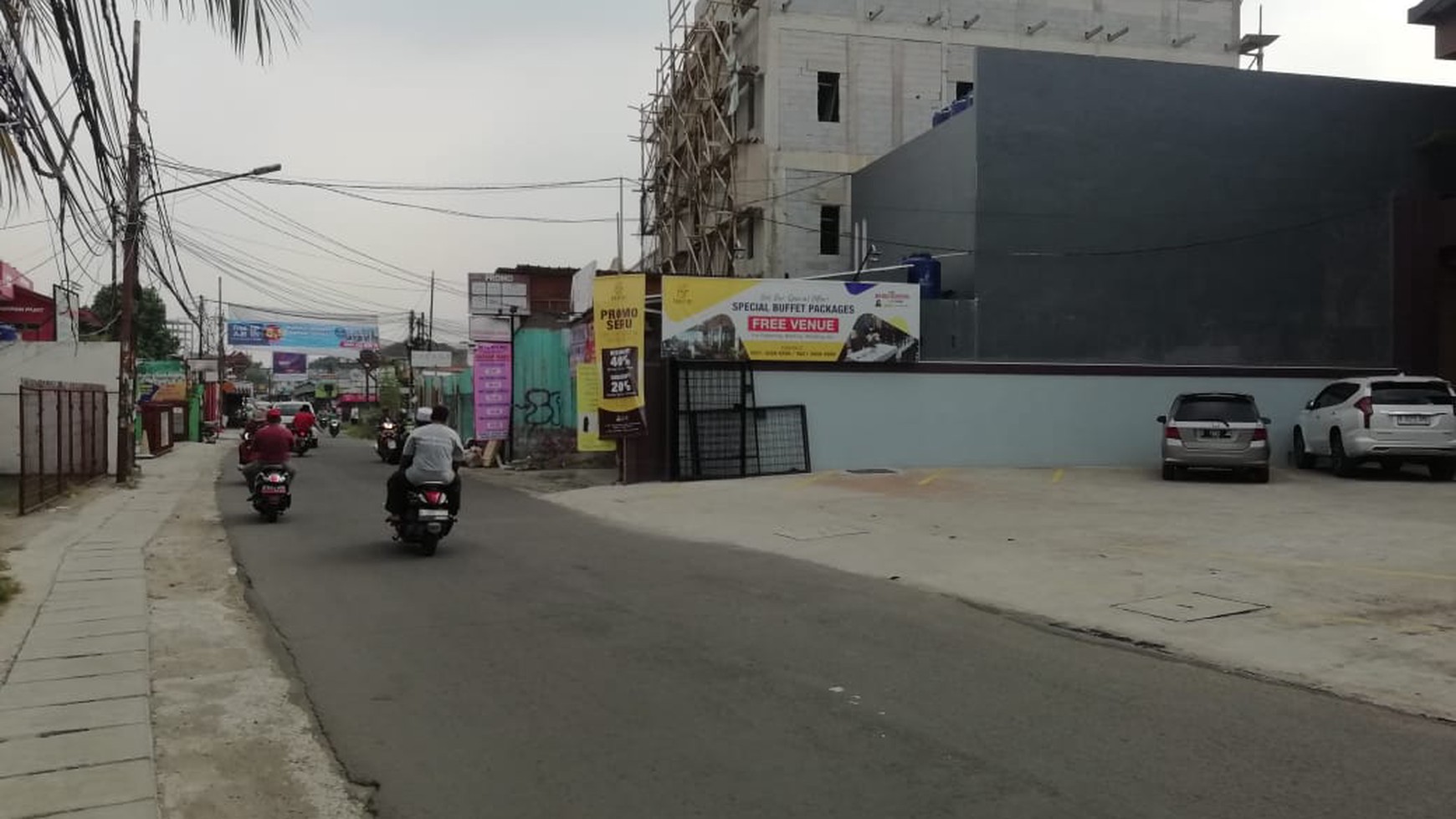 Dijual 3 Unit Ruko Lokasi Strategis Pinggi Jalan Raya @Ciputat Timur