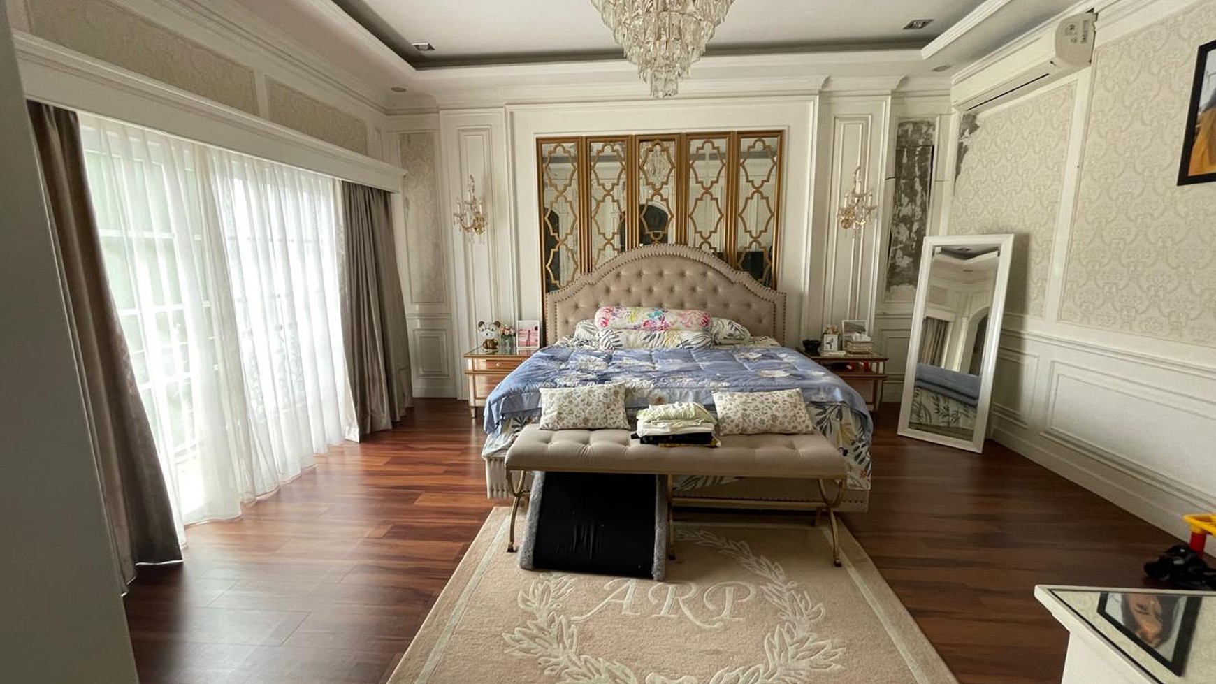 Rumah Mewah di Palma Residenza Cipayung Jakarta Timur