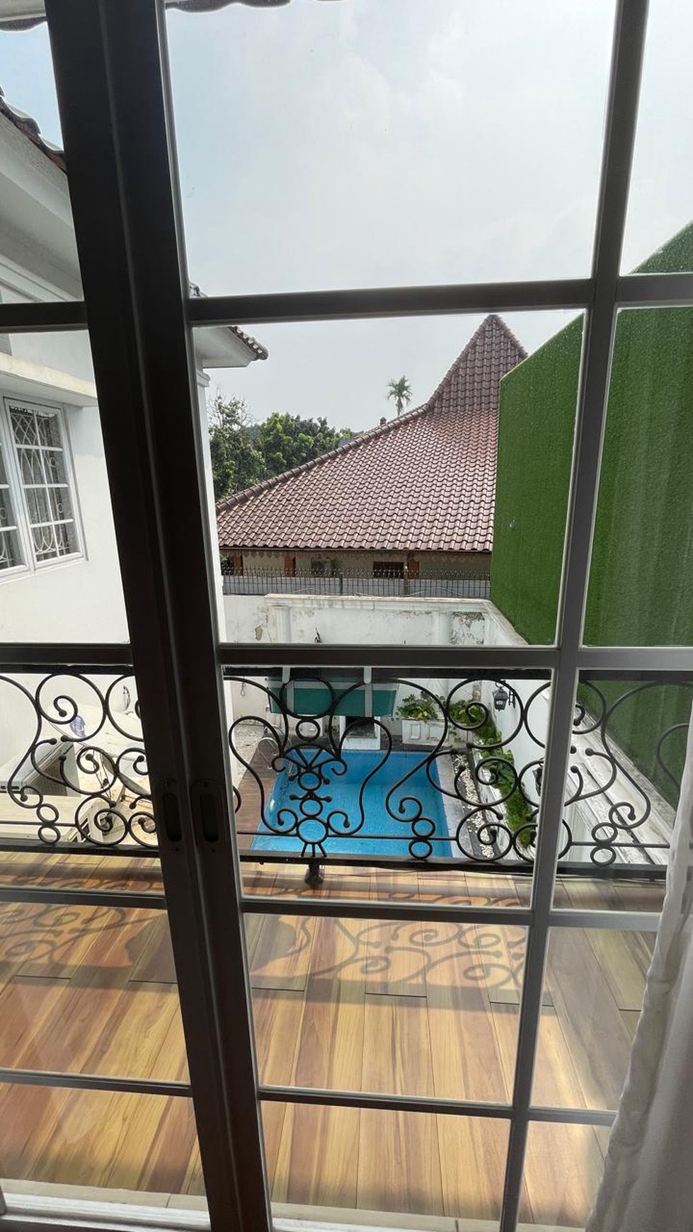 Rumah Mewah di Palma Residenza Cipayung Jakarta Timur