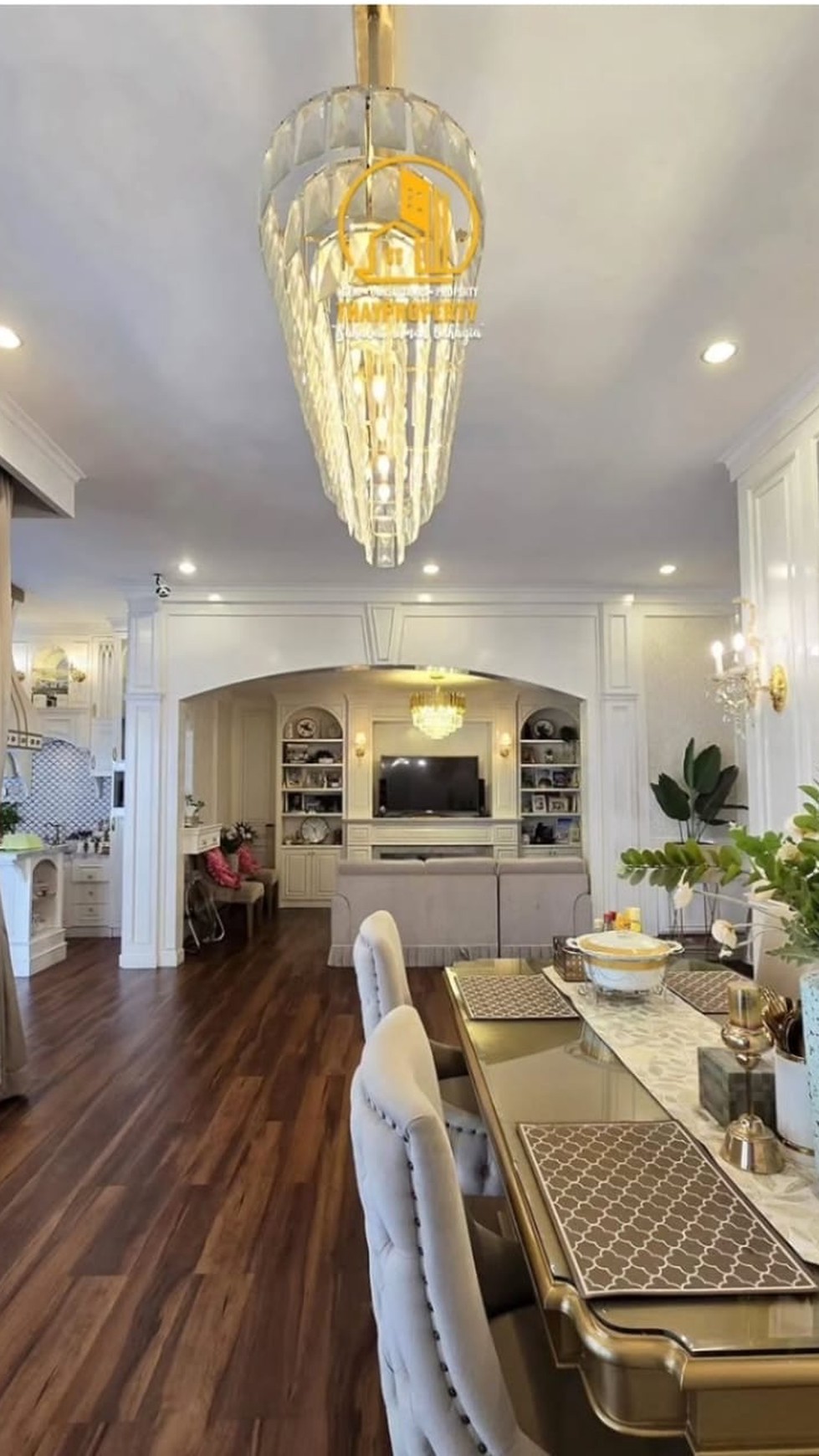 Rumah Mewah di Palma Residenza Cipayung Jakarta Timur