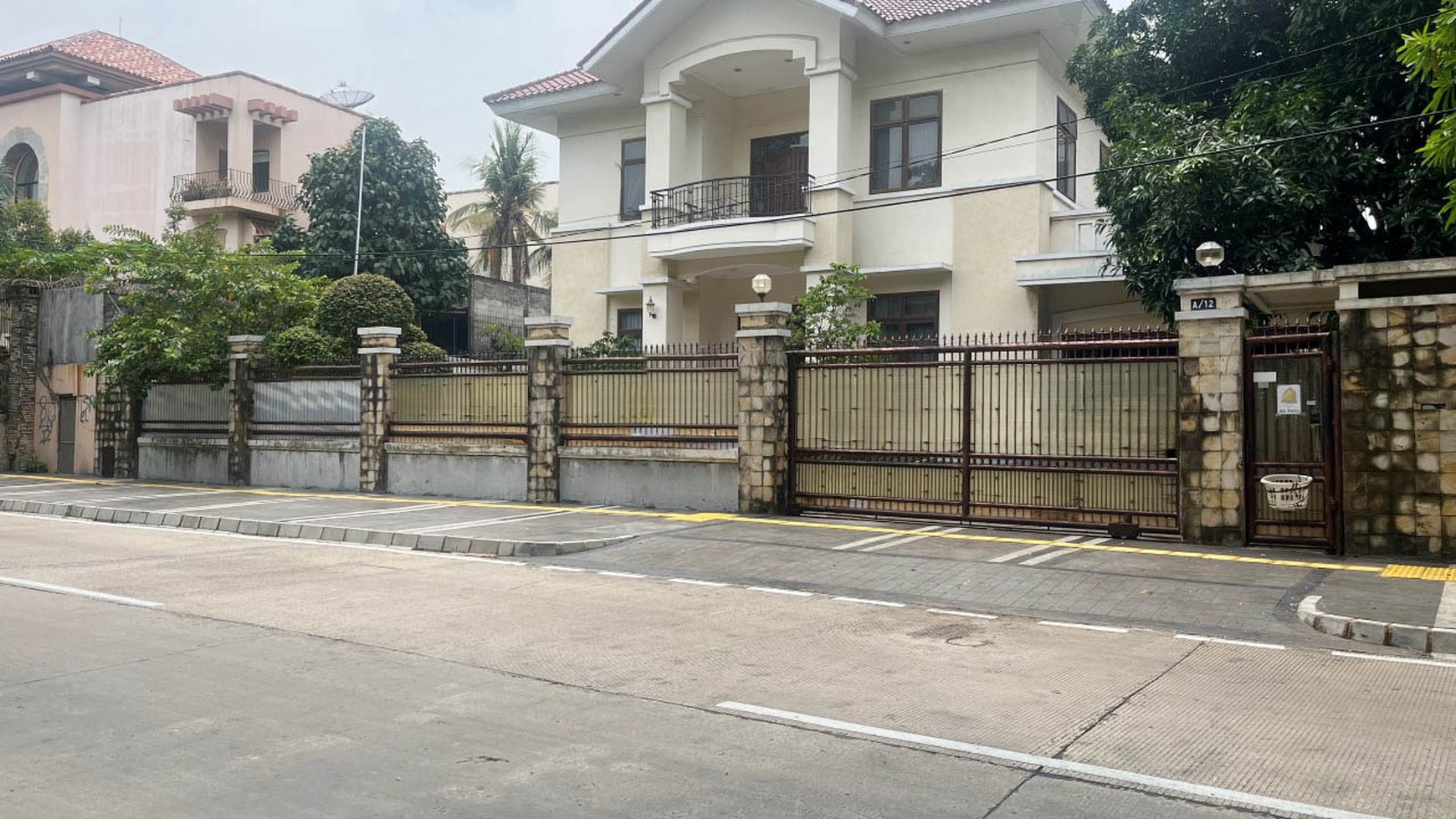 Rumah Danau Bisma / Danau Cincin, Sunter, Luas 1.188m2