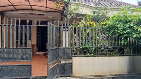DIJUAL Rumah Di Jl. Bromartani  Puri Indah  Jakarta Barat 