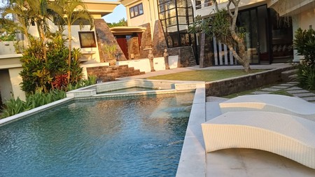 Villa Freehold 4 Bedrooms Rice field View In Pererenan Bali