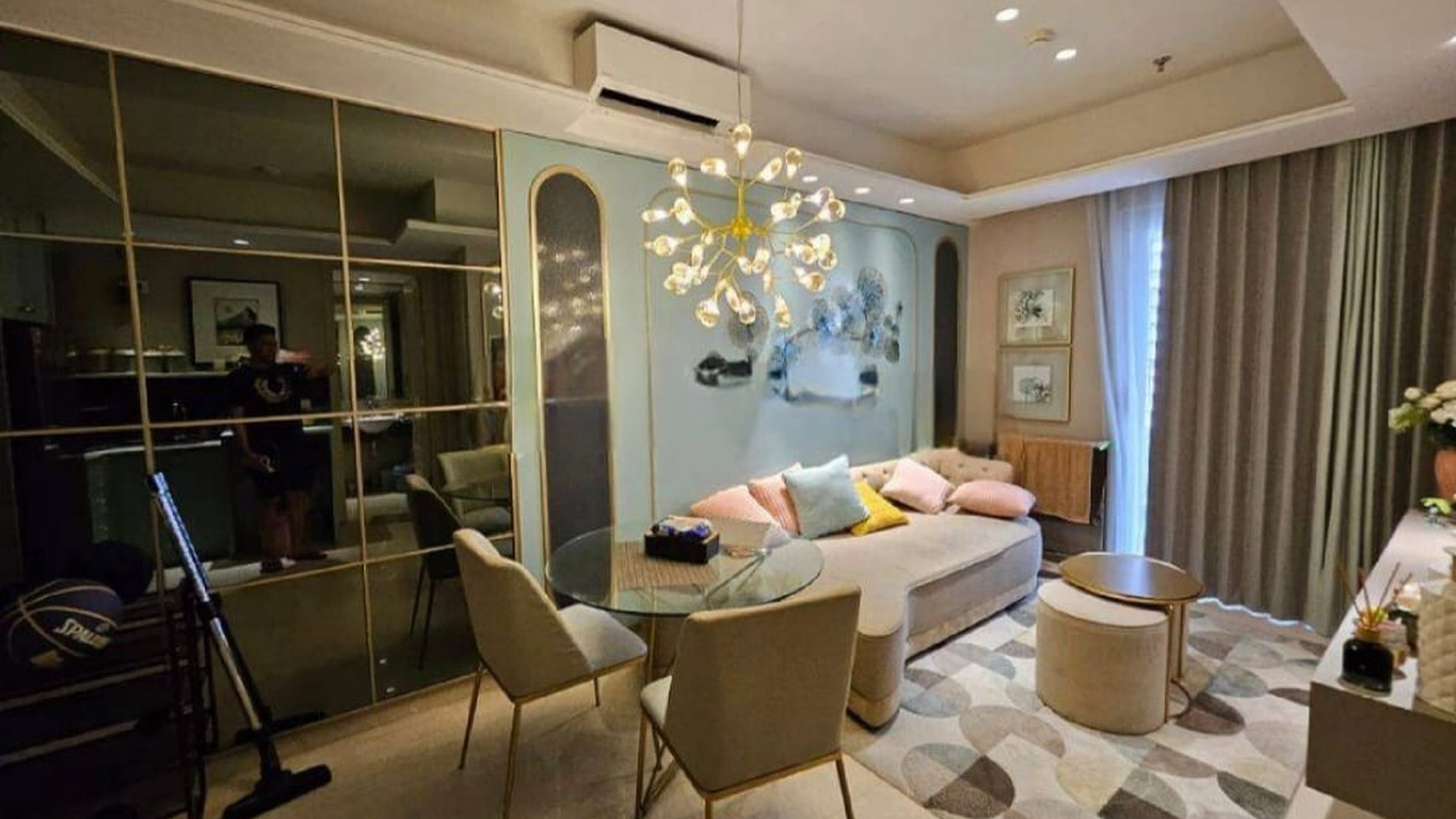 Dijual Apartemen One Icon Tunjungan Plaza 1BR Furnish Mewah