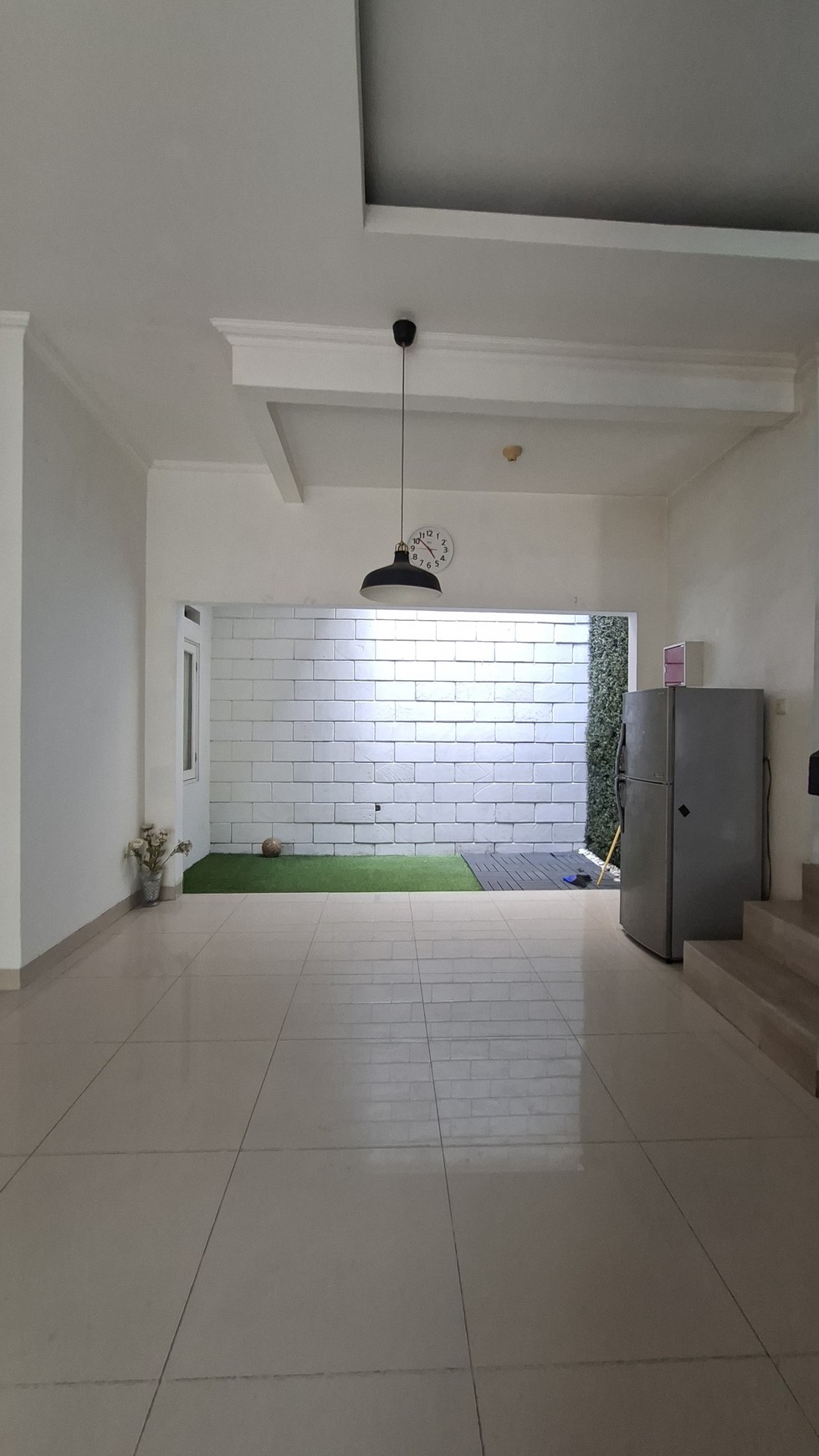Di Sewa Rumah Siap Huni dengan Hunian Nyaman dan Asri di @Bintaro Sektor 9