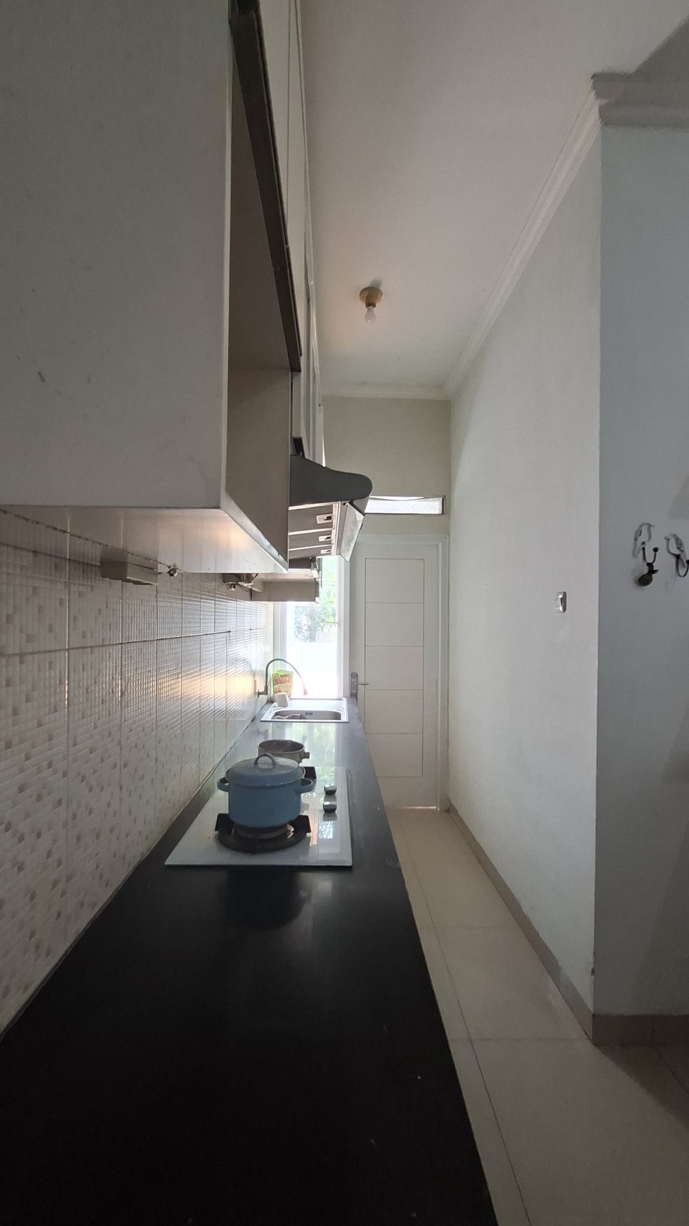 Di Sewa Rumah Siap Huni dengan Hunian Nyaman dan Asri di @Bintaro Sektor 9