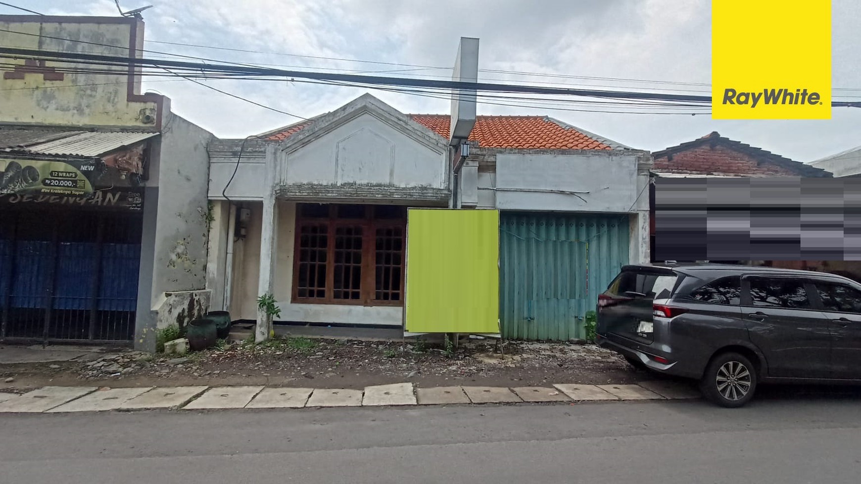 Dijual Rumah SHM di Jalan Jambangan Surabaya