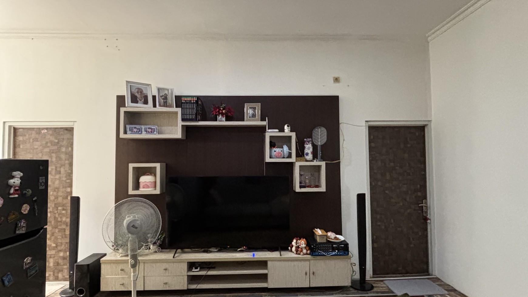 Rumah 3 Lantai Kokoh di Vila Nusa Indah V Bogor