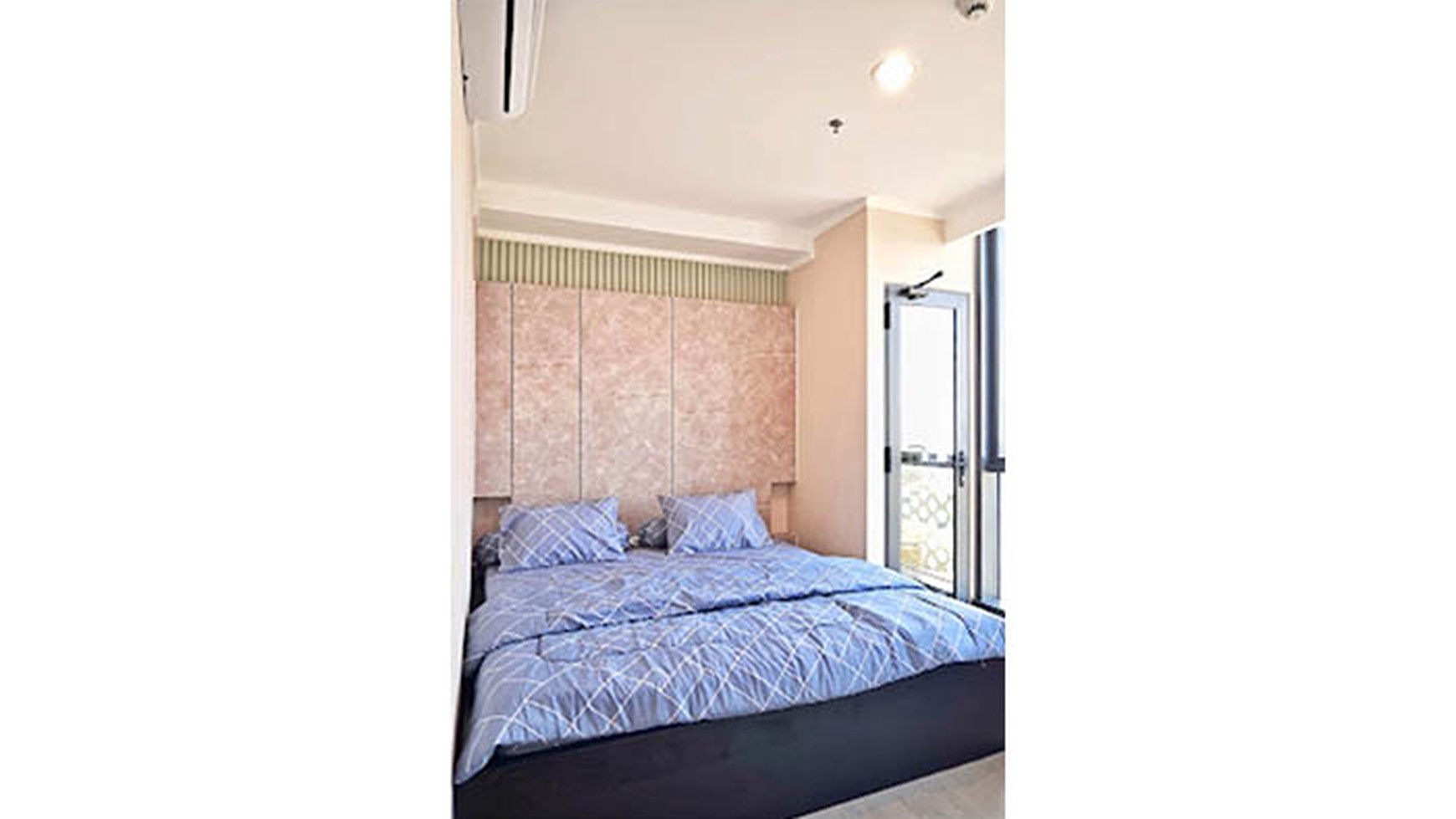 Apartemen Menara Jakarta, Kemayoran