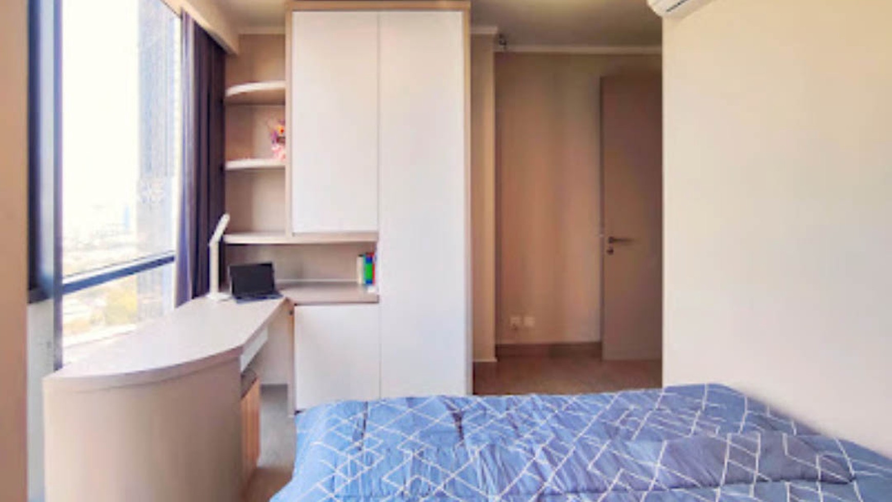 Apartemen Menara Jakarta, Kemayoran
