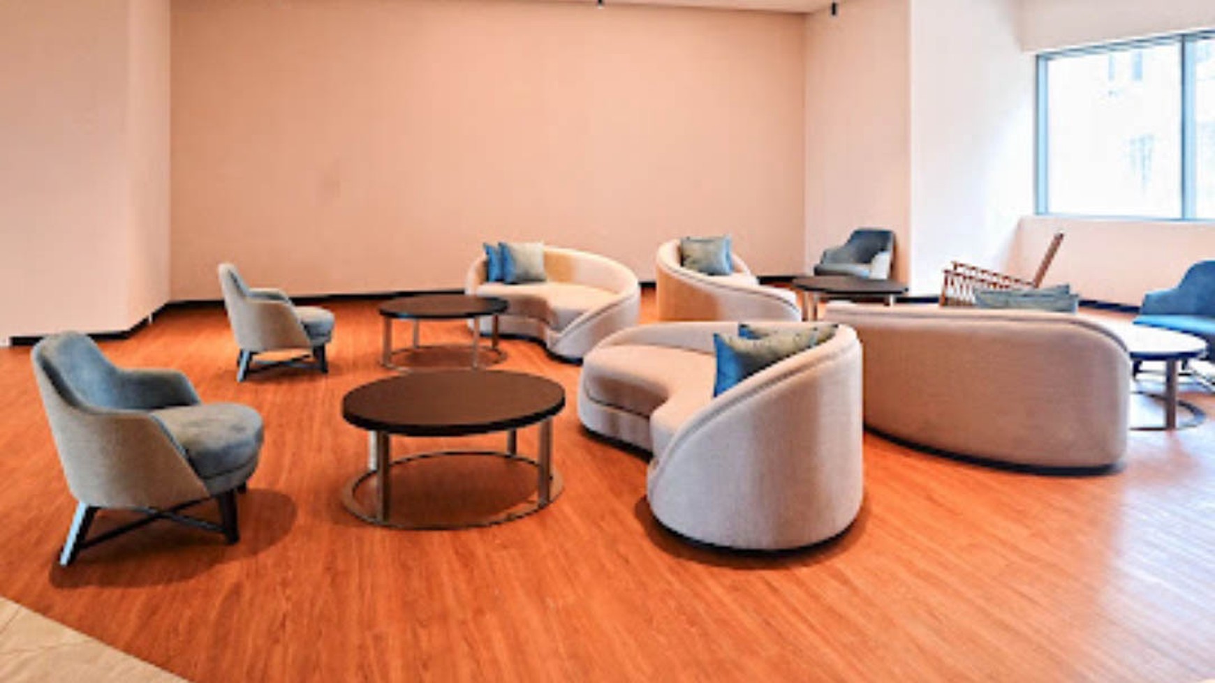 Apartemen Menara Jakarta, Kemayoran