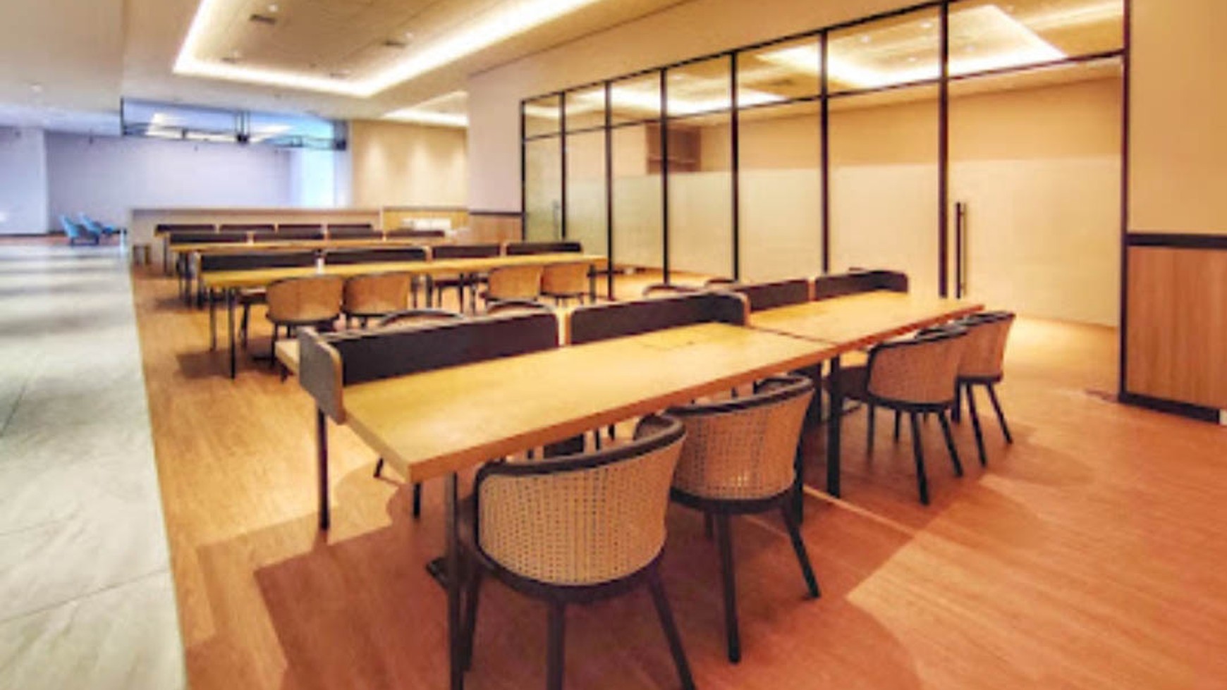 Apartemen Menara Jakarta, Kemayoran