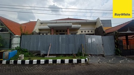 Dijual Rumah SHM di Jalan Gayungsari Surabaya