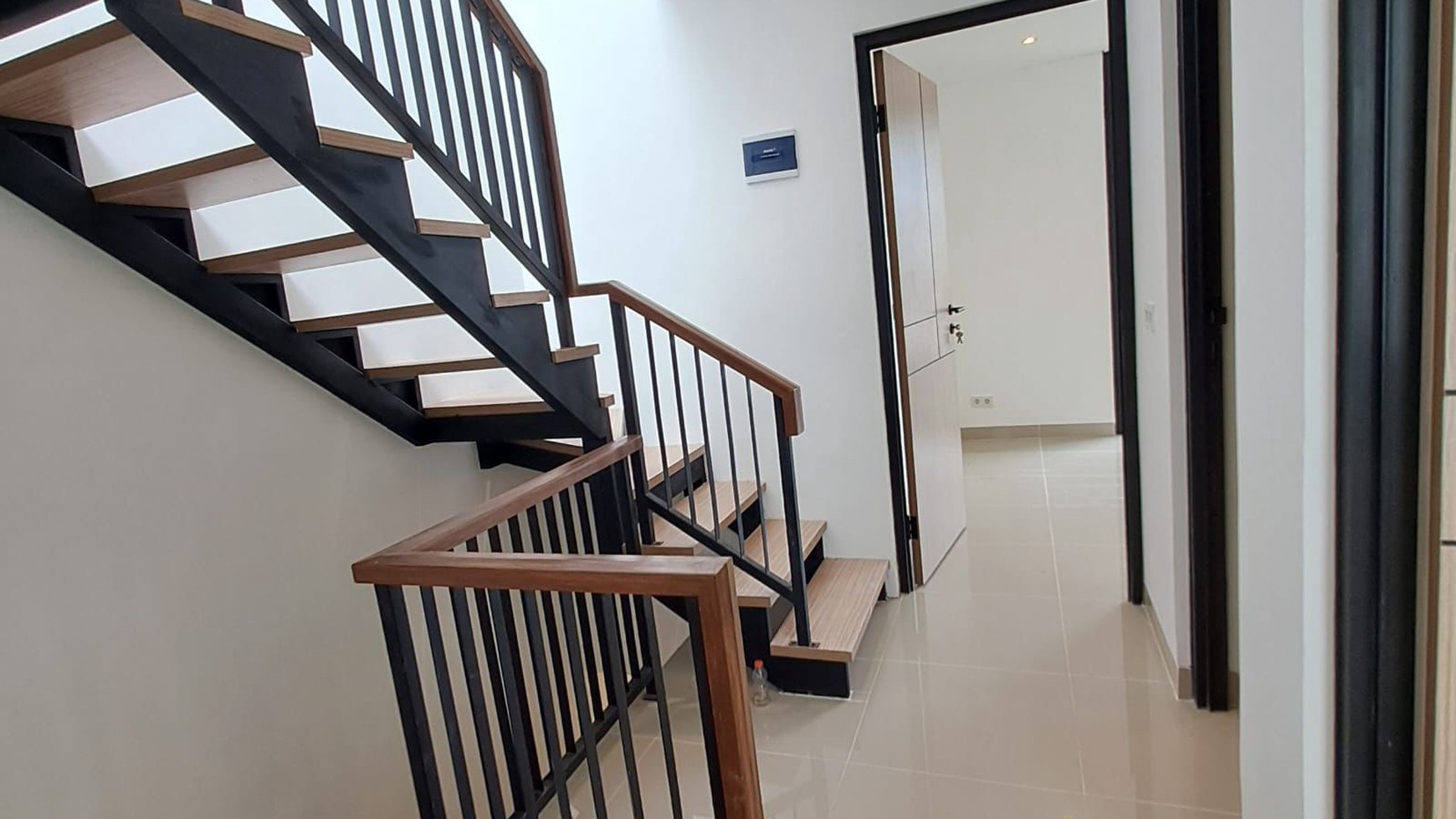 Rumah Siap Huni dengan Hunian Nyaman dan Asri