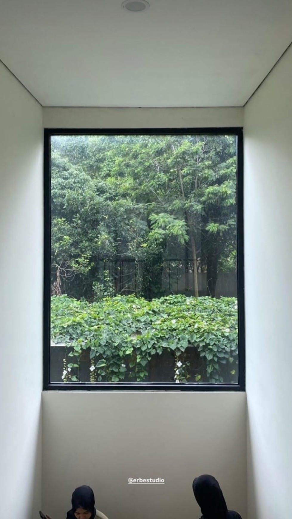 Rumah Cantik Kokoh 2 Lantai di Kompleks DDN Cibubur 