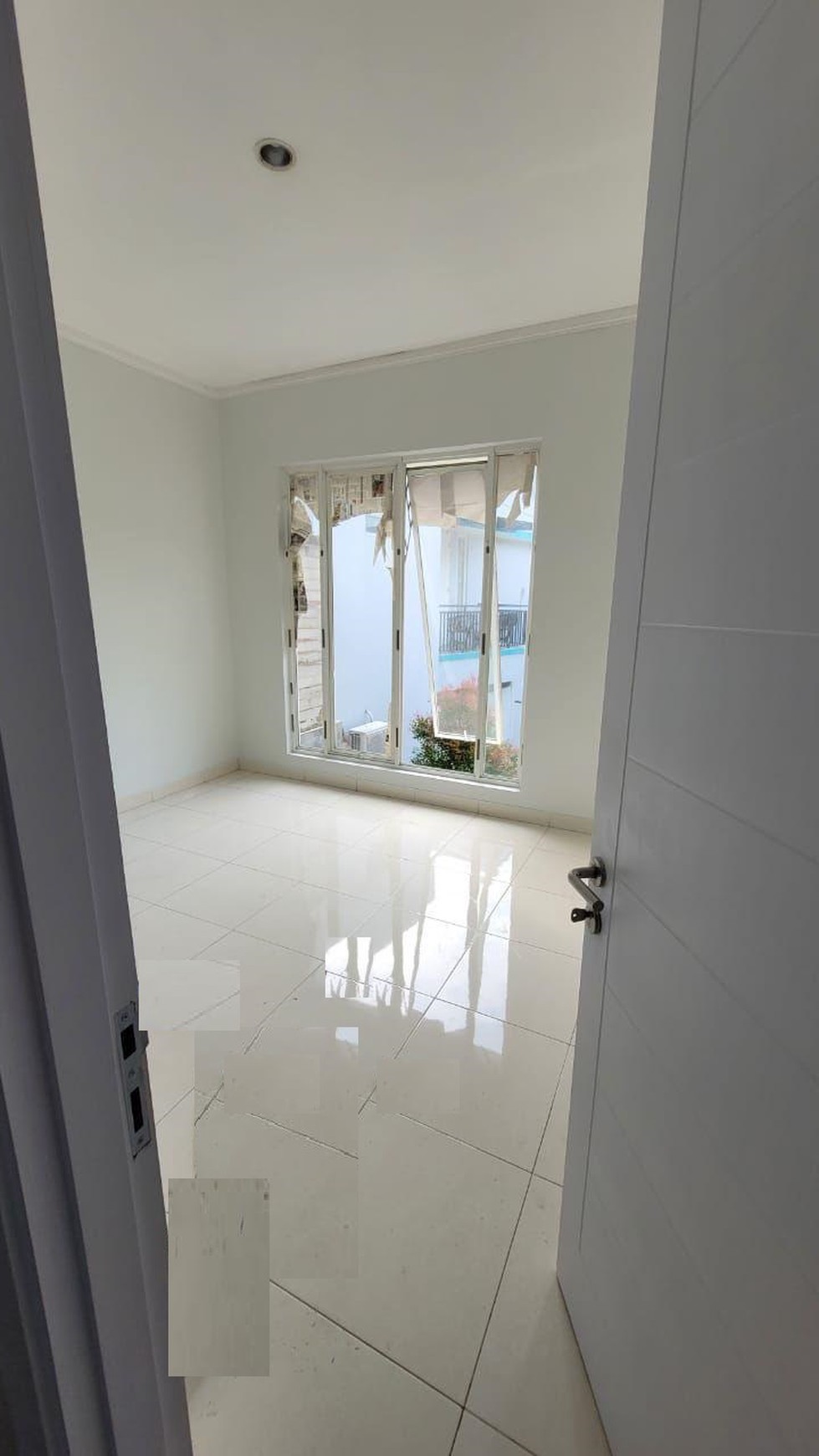 Rumah Bagus, siap huni keamanan 24 Jam di Bintaro Sektor 9