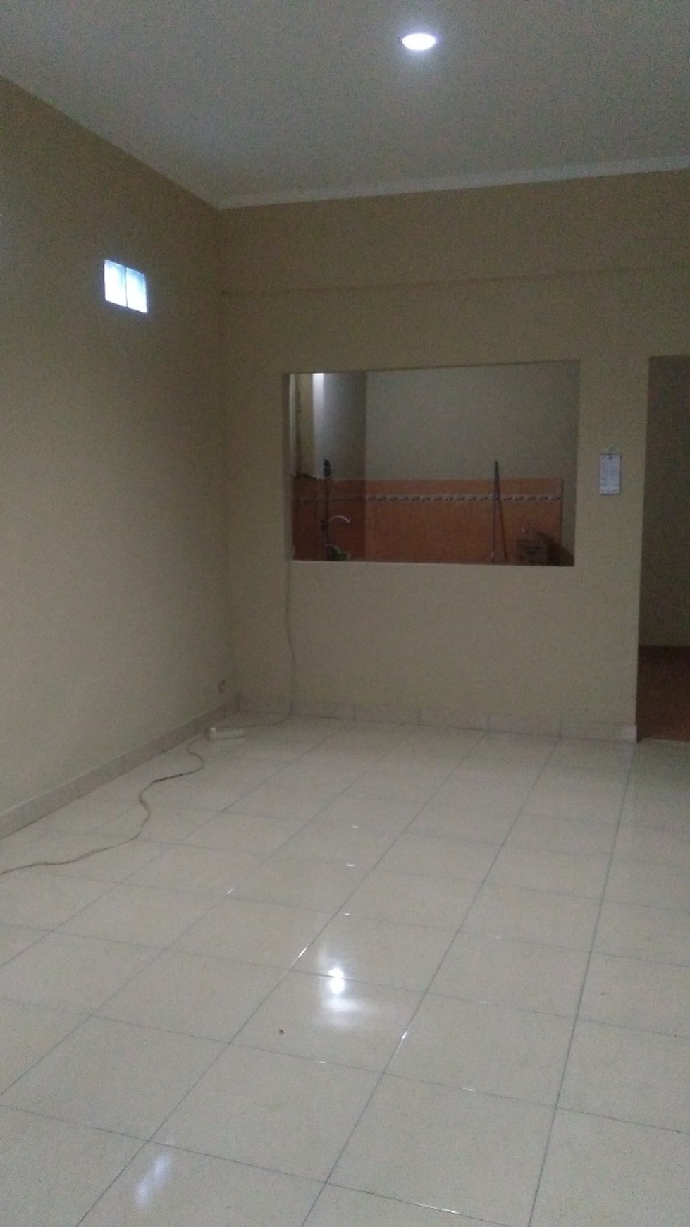 Rumah Minimalis dalam Cluster di Adena Graha Raya Bintaro