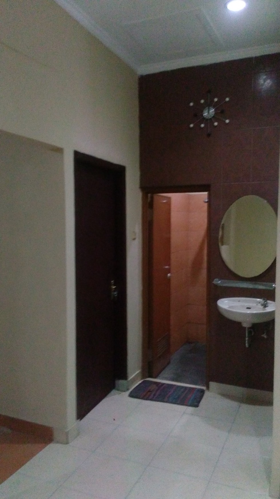 Rumah Minimalis dalam Cluster di Adena Graha Raya Bintaro