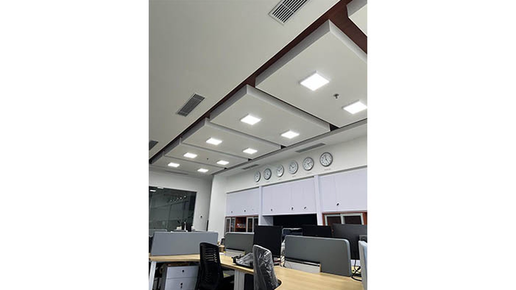 Office Space World Capital Tower, Kuningan