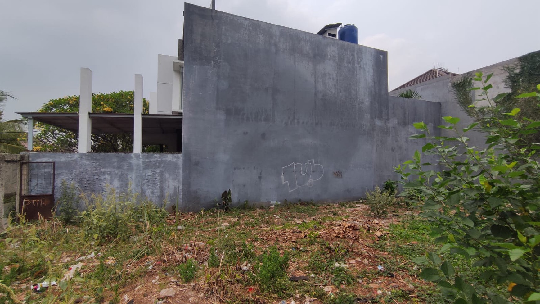 Kavling siap bangun, cocok untuk tempat tingal di Rengas - Bintaro