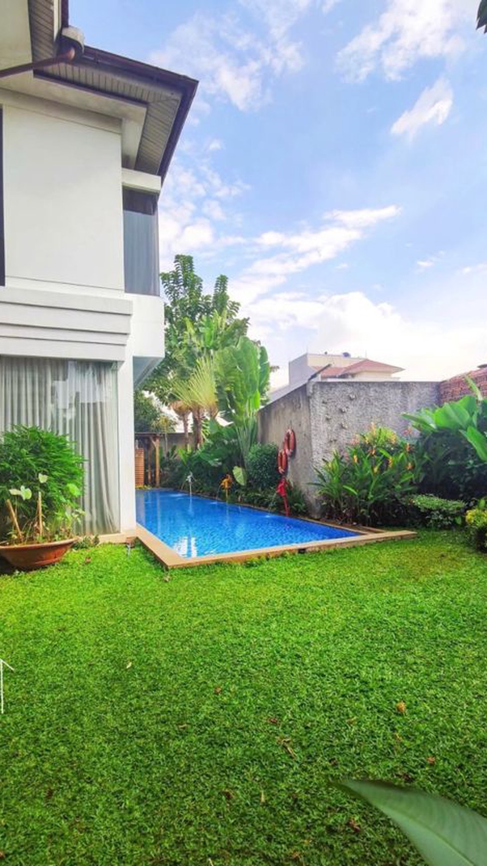 Rumah + Tanah Luas Lebak Bulus