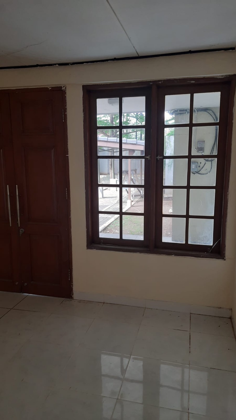 Rumah 1½ Lantai Siap Huni dengan Hunian Nyaman dan Asri di @Ciputat Timur