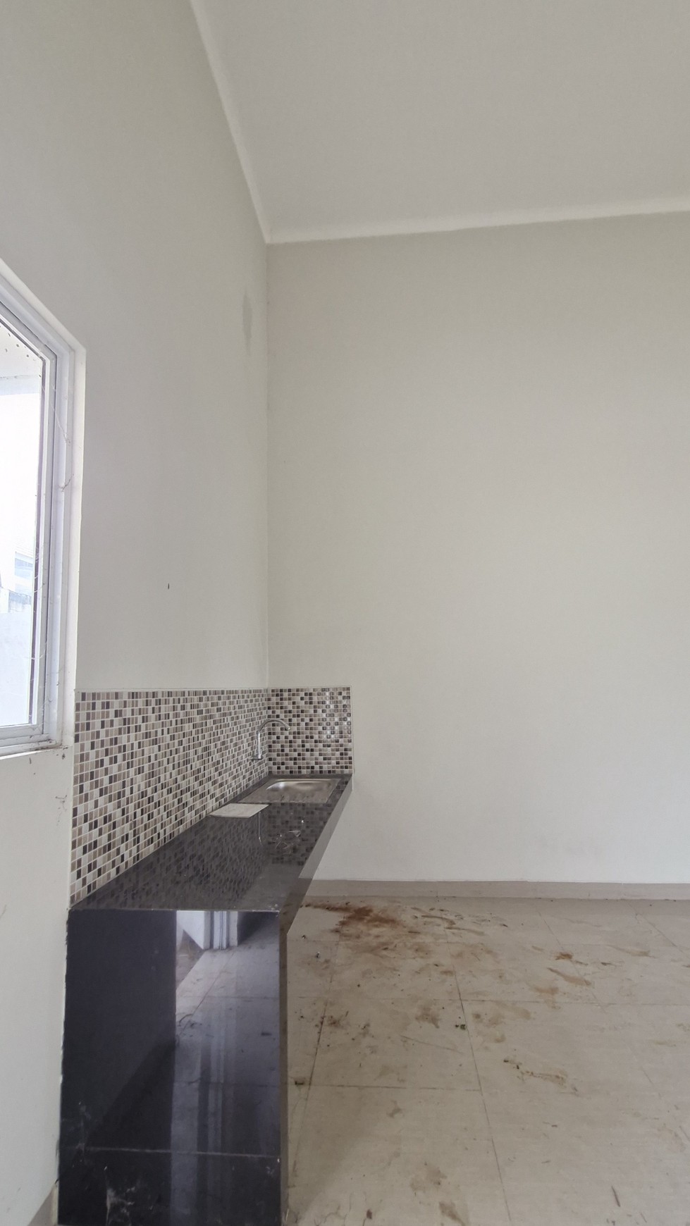 Rumah Cantik Luas Satu Lanti di Citra Land Cibubur 