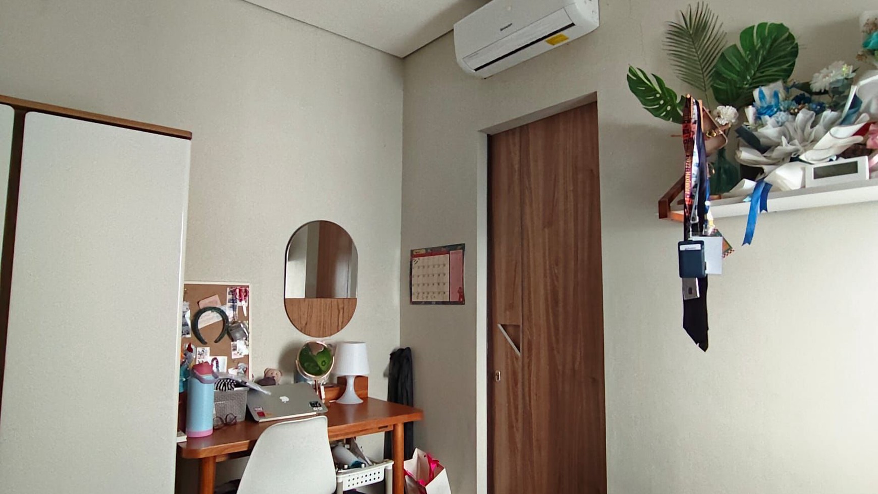 Rumah Cluster V Townhouse dekat dg Univ Pembangunan Jaya, st KA Juramanggu dan BXC...