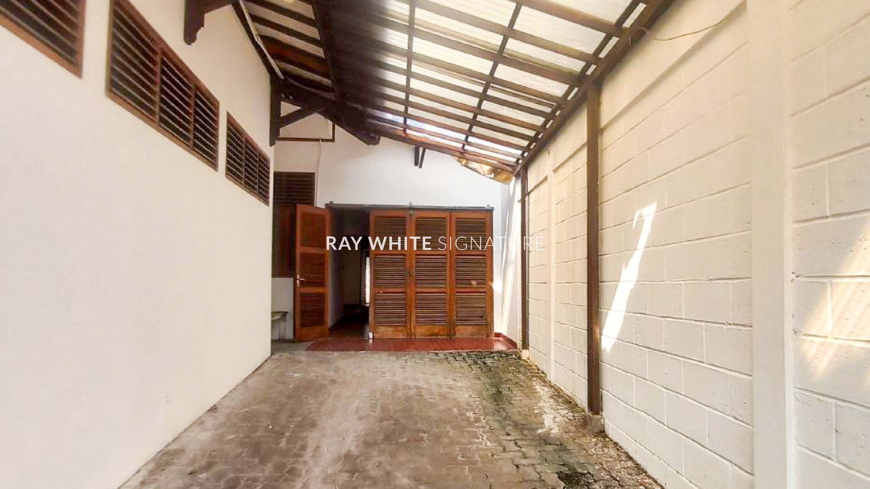 Rumah Hitung Tanah Area Cipete