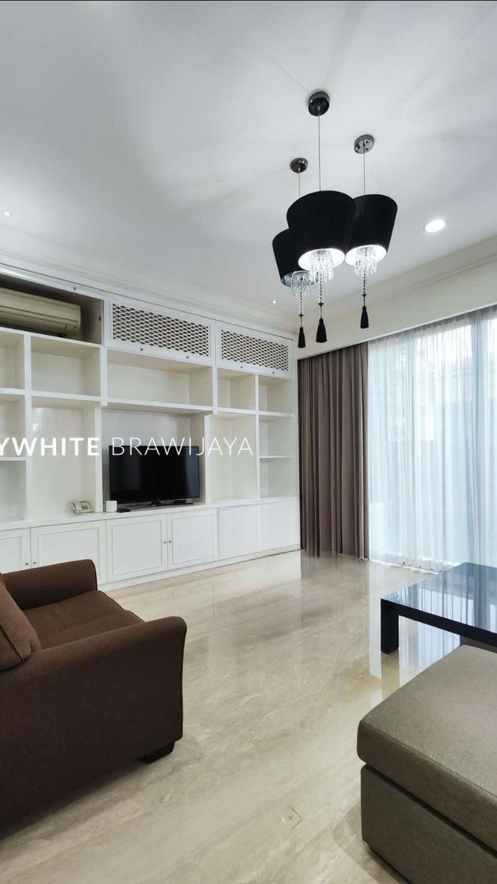 Rumah Hitung Tanah Area Cipete