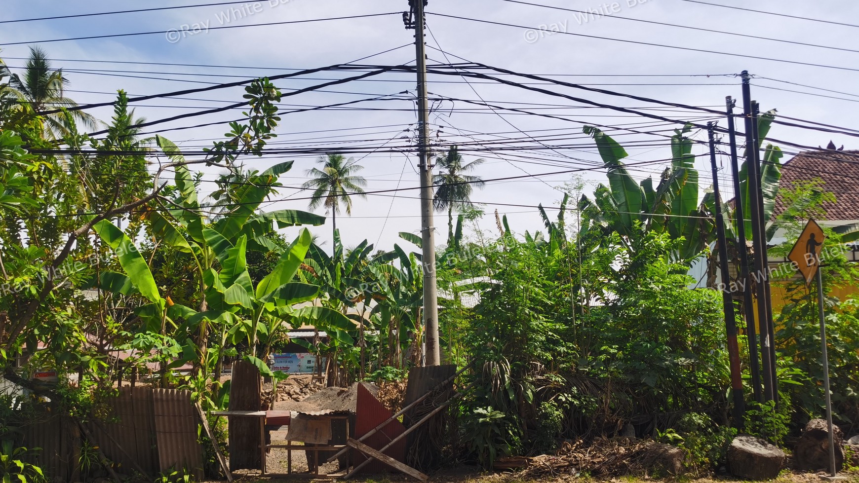 Land next to the main road for sale