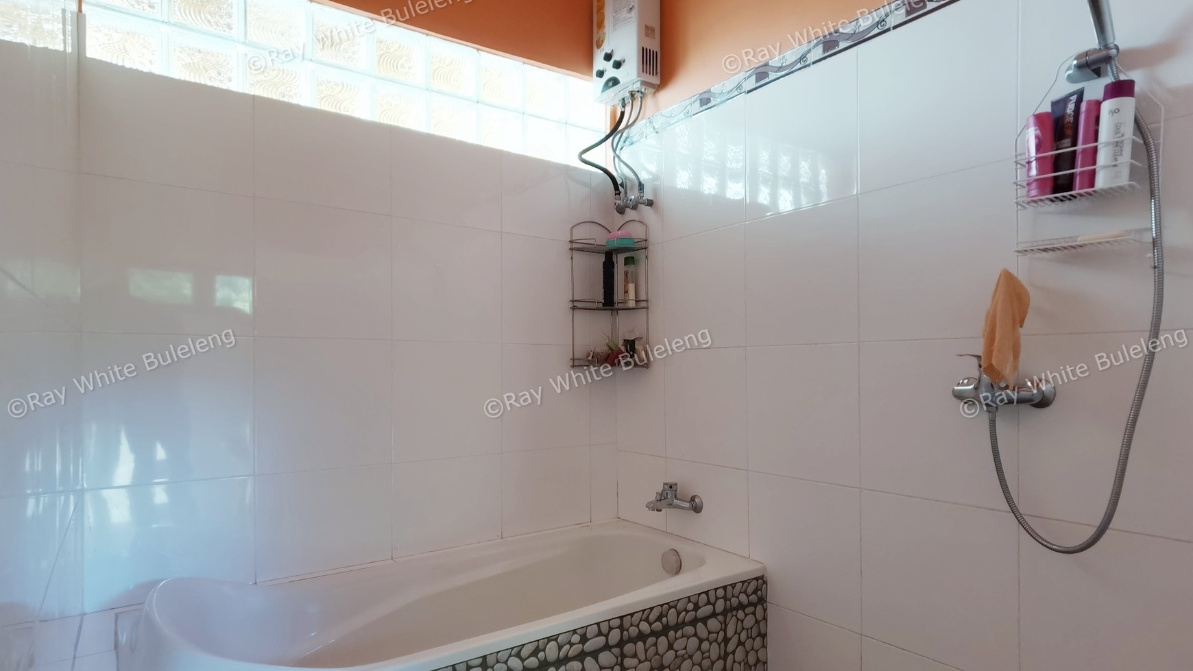Villa with stunning sunset view for sale