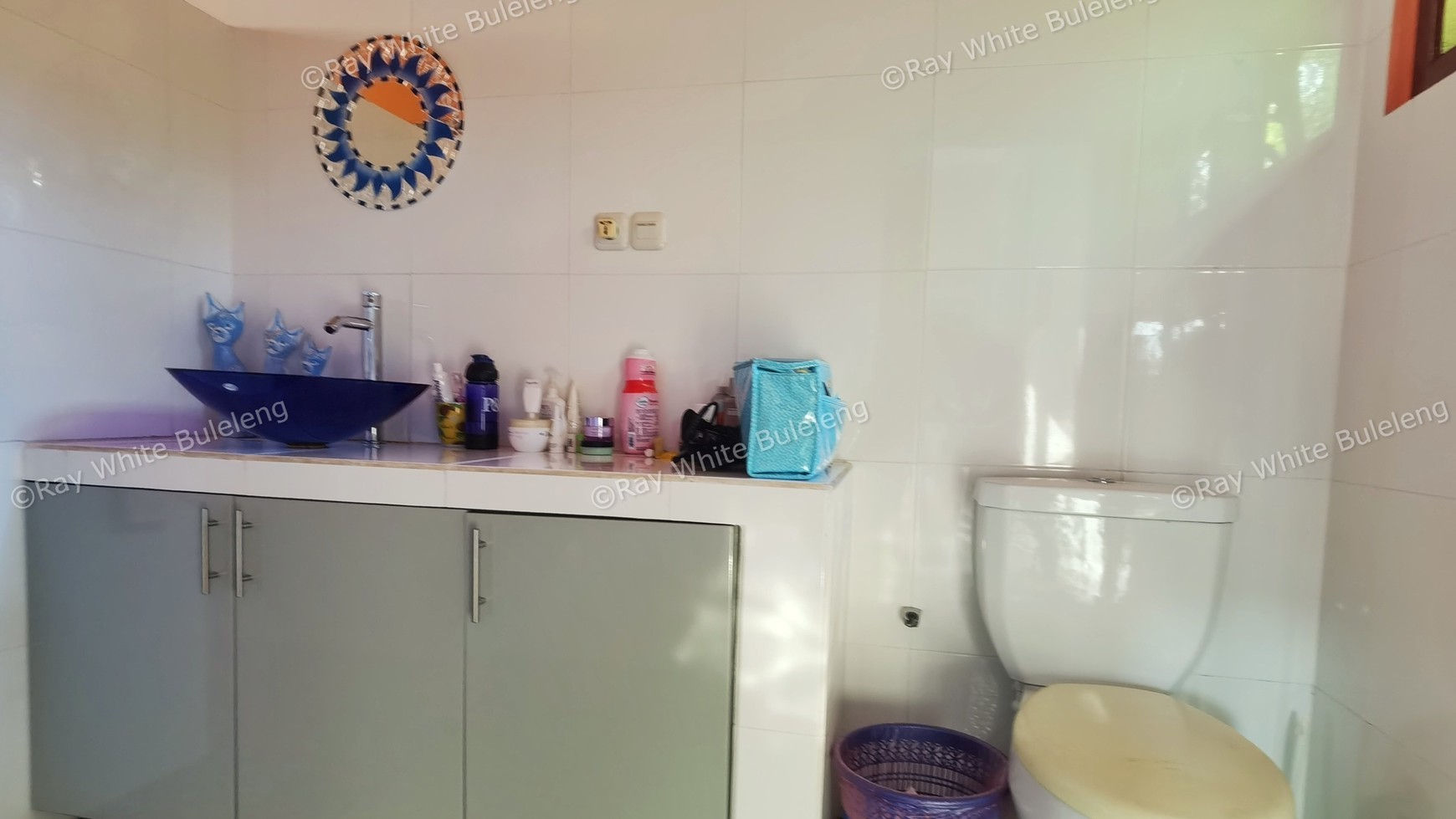 Villa with stunning sunset view for sale