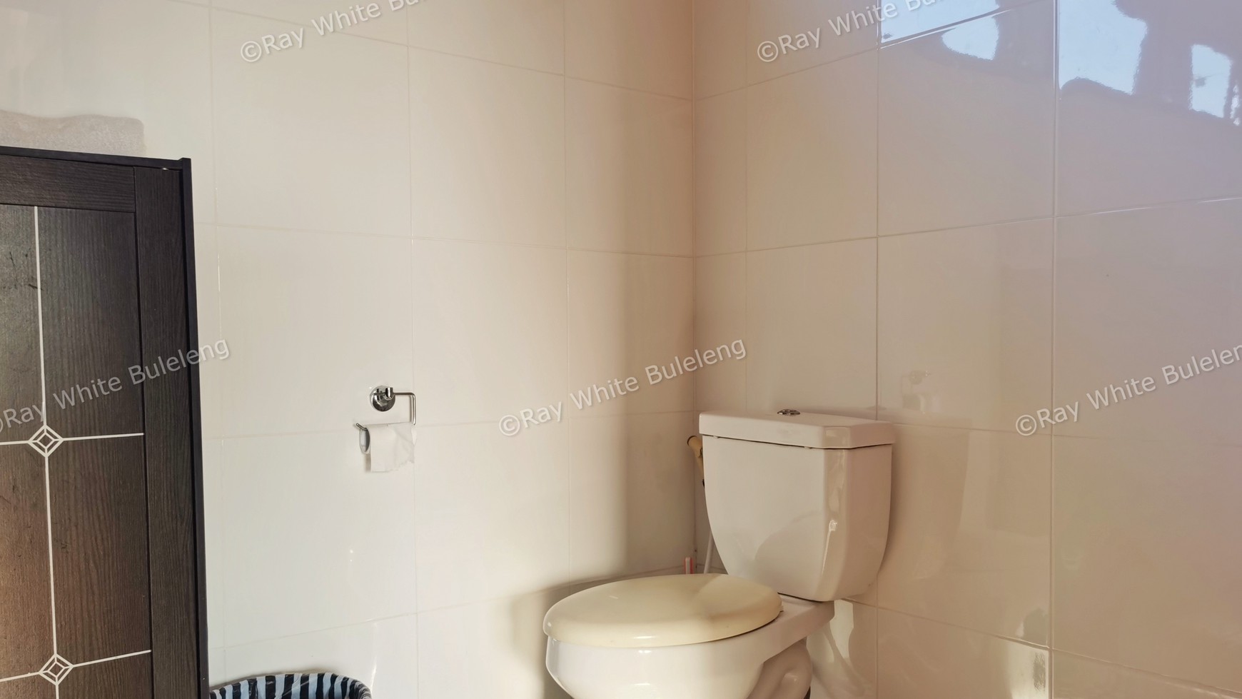 Villa with stunning sunset view for sale
